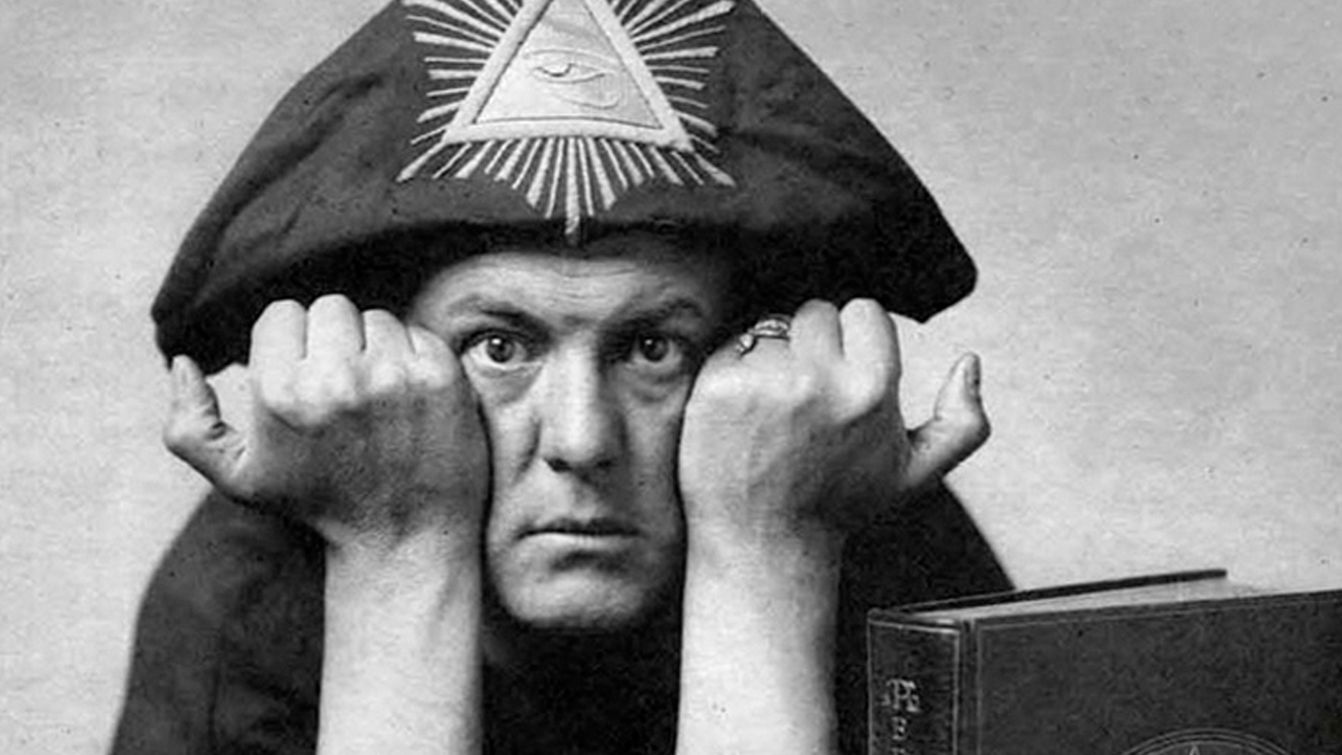 Resultado de imagen para aleister crowley